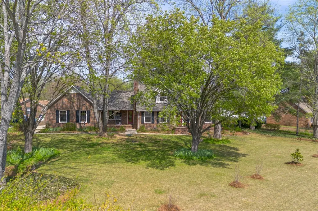 1802 London Avenue Murfreesboro TN 37129