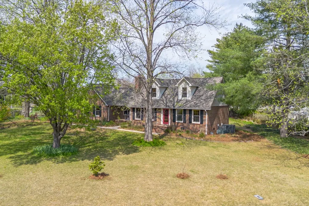 1802 London Avenue Murfreesboro TN 37129