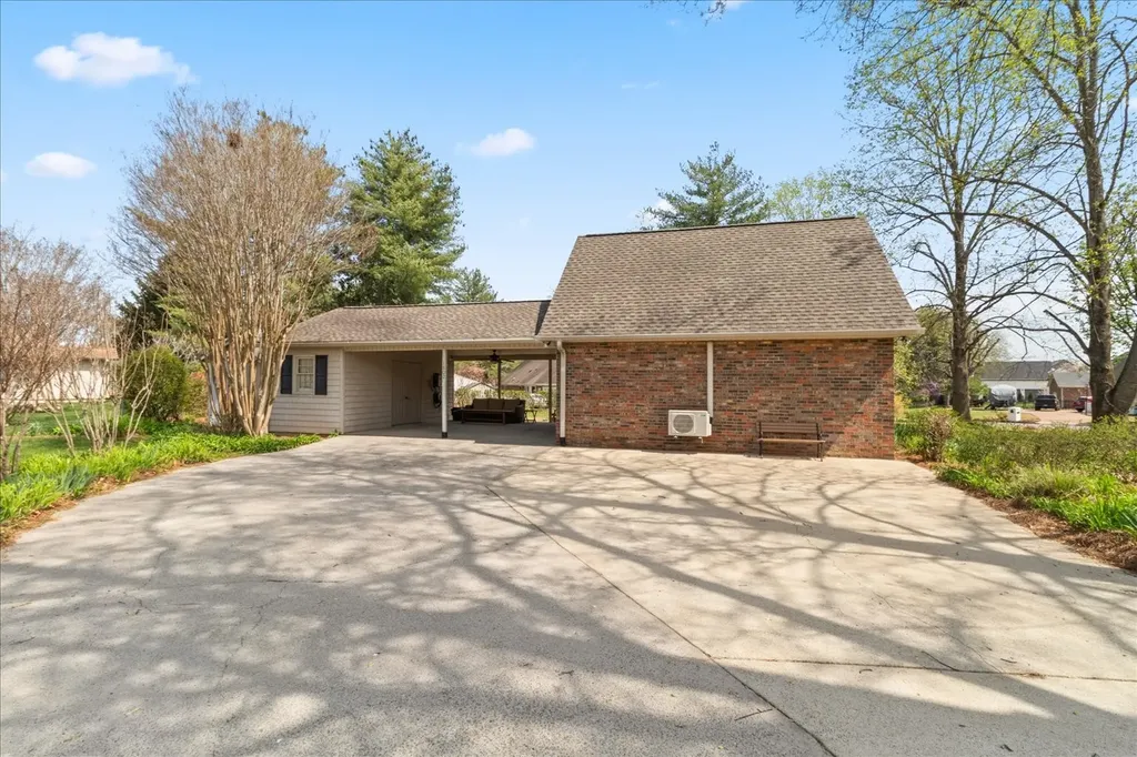 1802 London Avenue Murfreesboro TN 37129
