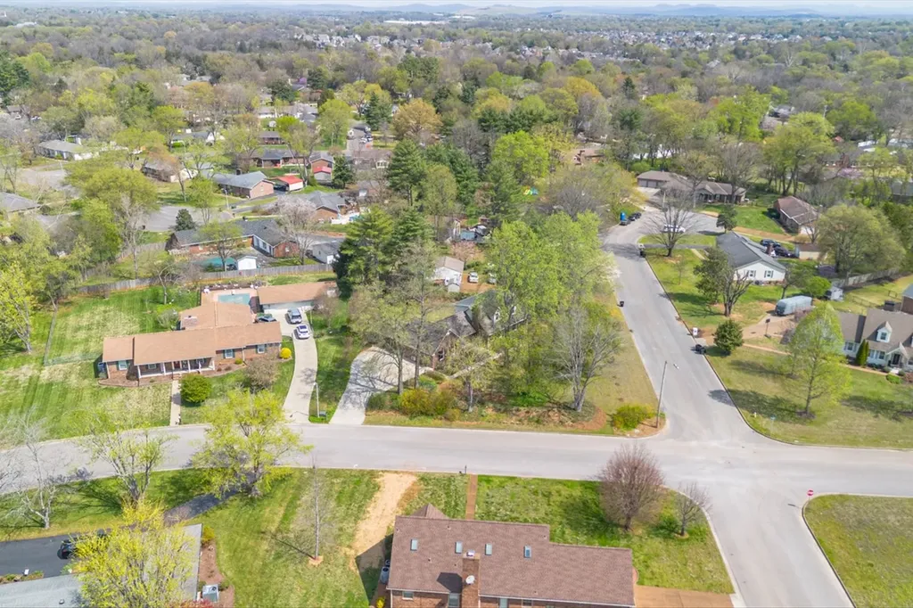 1802 London Avenue Murfreesboro TN 37129