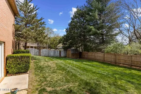 3748 Whitworth Drive Knoxville TN 37938