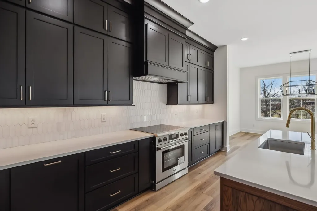 2426 Brittany Drive Nashville TN 37206