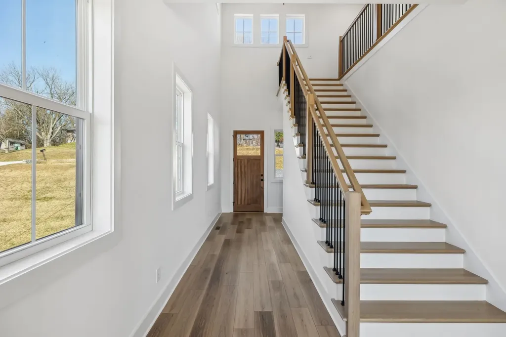 2426 Brittany Drive Nashville TN 37206