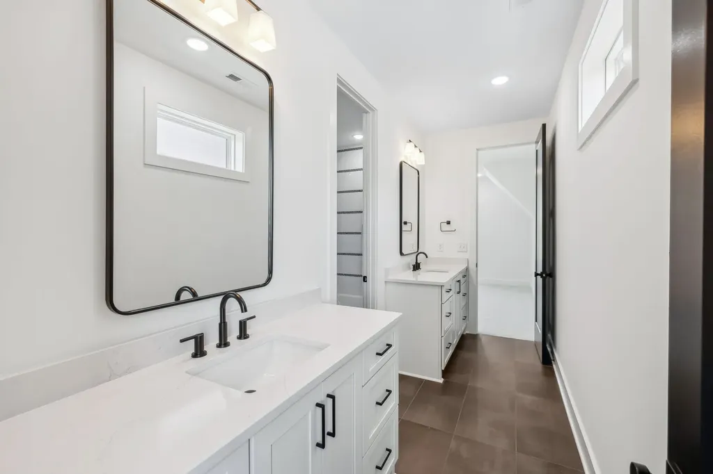 2426 Brittany Drive Nashville TN 37206