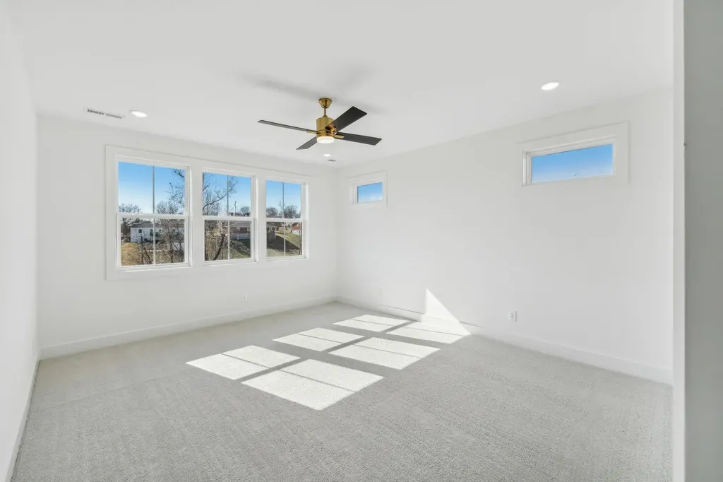 2426 Brittany Drive Nashville TN 37206