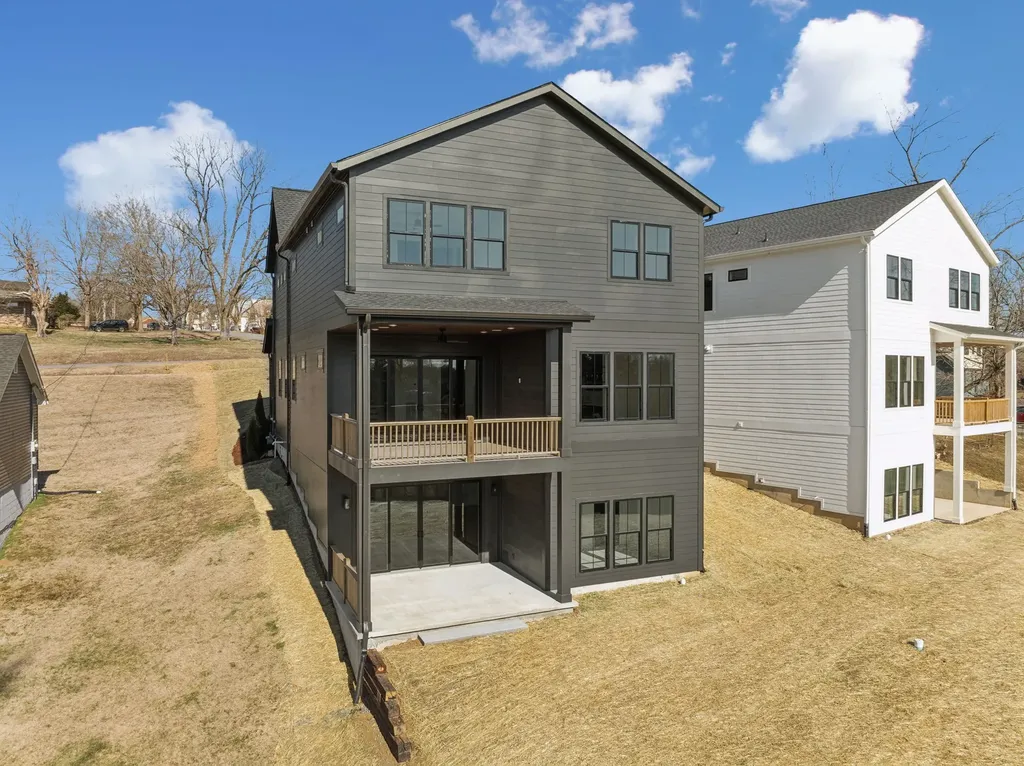 2426 Brittany Drive Nashville TN 37206