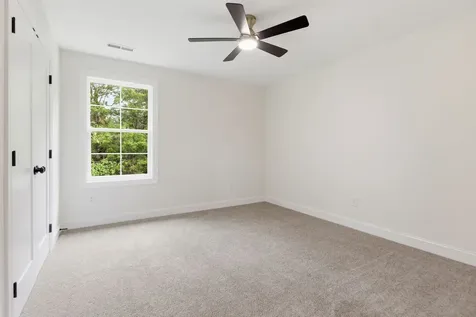 293 Spring Street La Vergne TN 37086