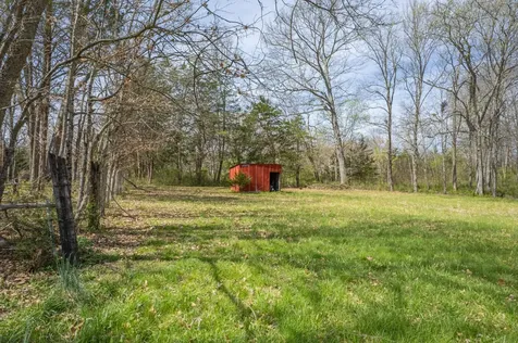1768 Fayetteville Highway Belfast TN 37019