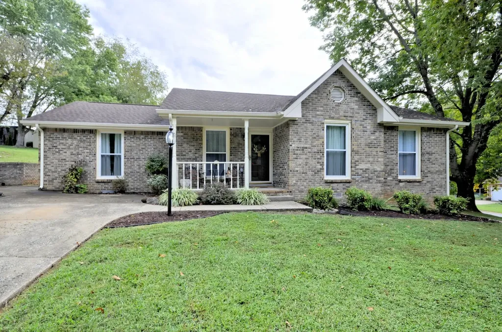 141 Richview Road, S Clarksville TN 37043