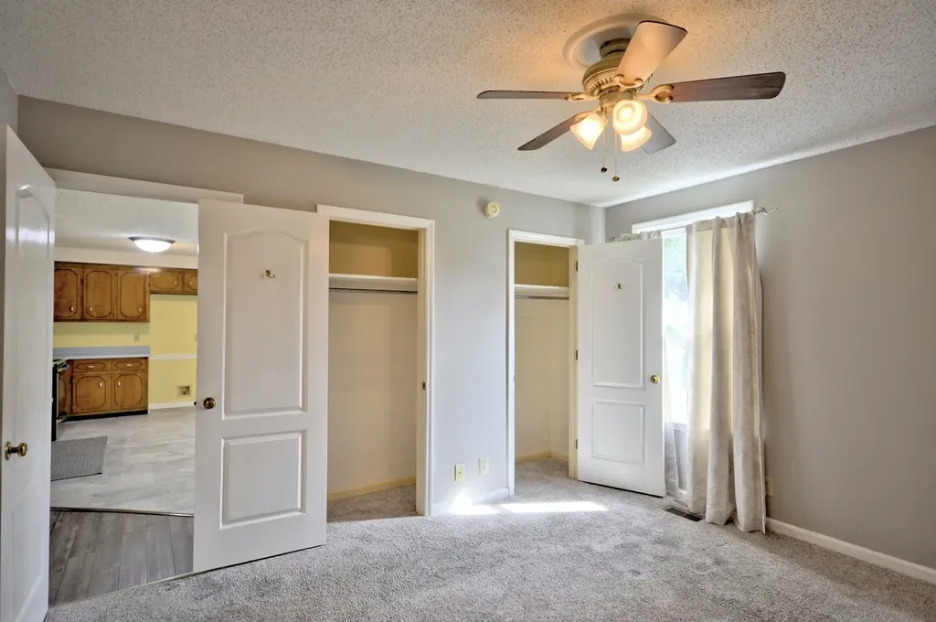 141 Richview Road, S Clarksville TN 37043