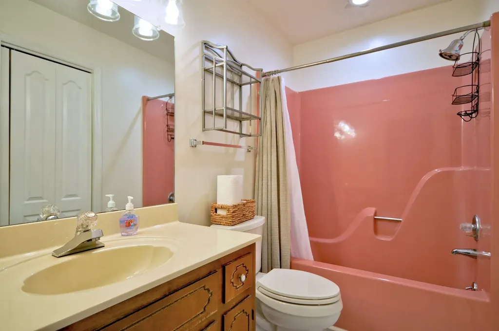 141 Richview Road, S Clarksville TN 37043