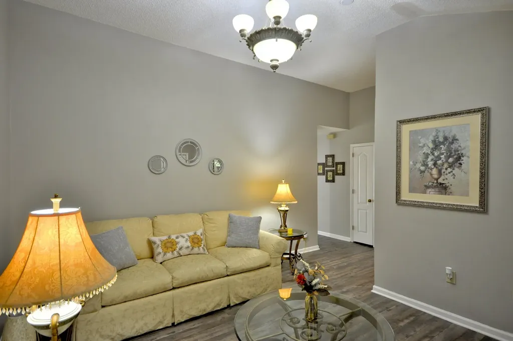 141 Richview Road, S Clarksville TN 37043