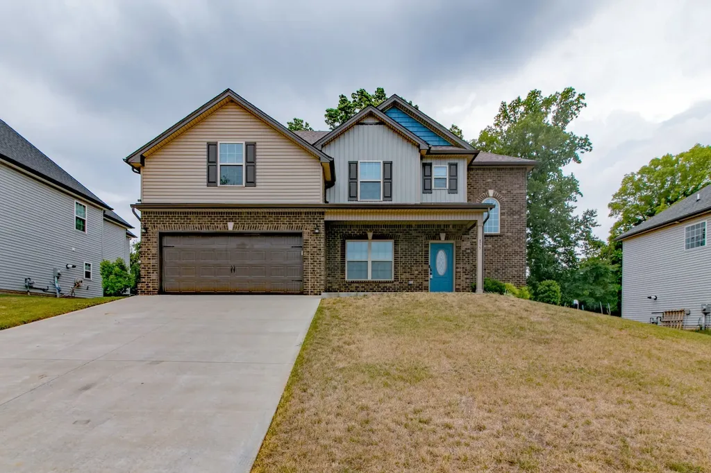 855 Price Lane Clarksville TN 37040