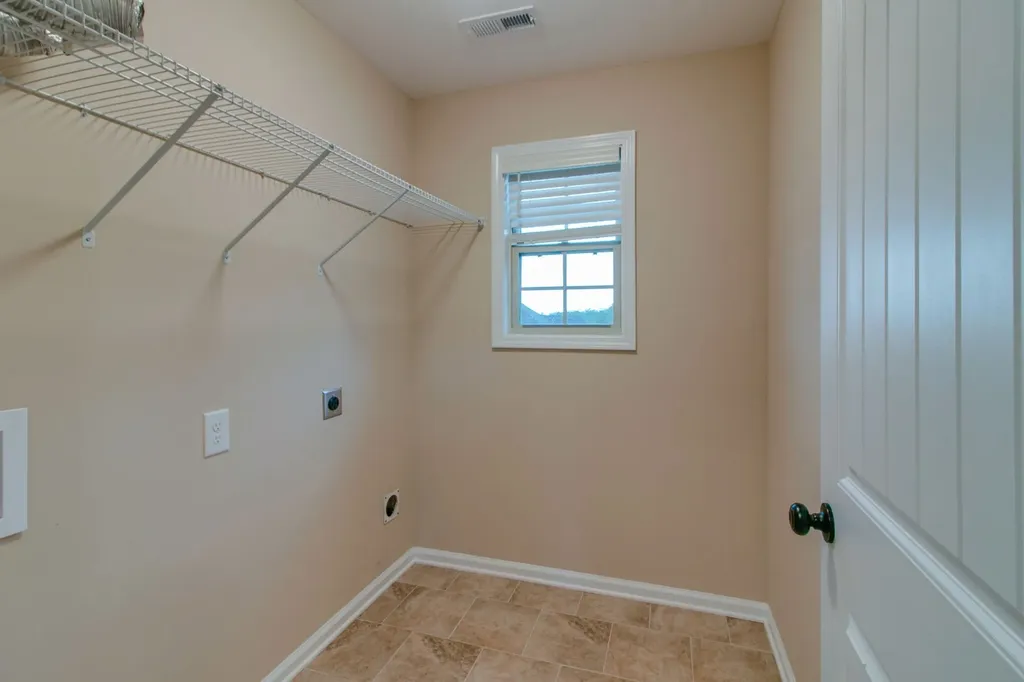 855 Price Lane Clarksville TN 37040