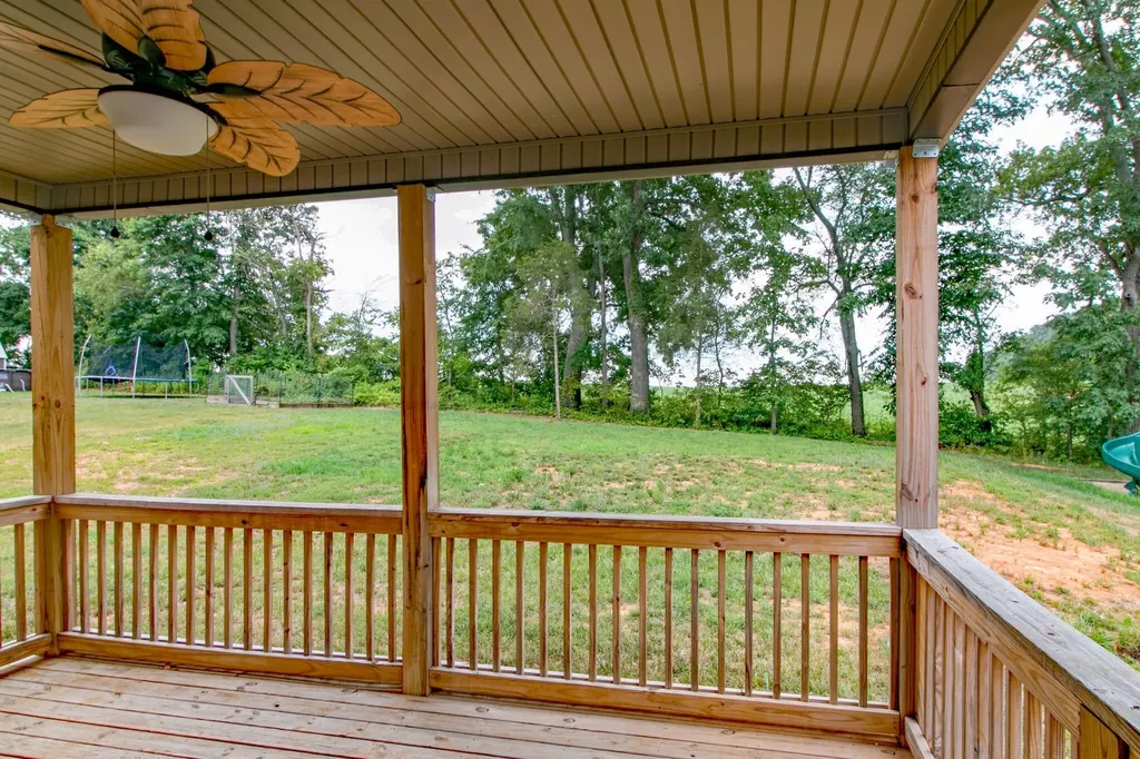 855 Price Lane Clarksville TN 37040