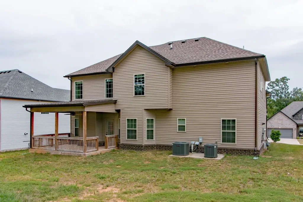 855 Price Lane Clarksville TN 37040