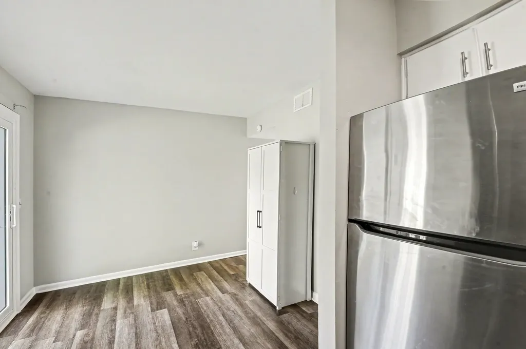 4958 Edmondson Pike Nashville TN 37211