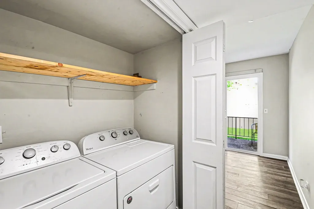 4958 Edmondson Pike Nashville TN 37211
