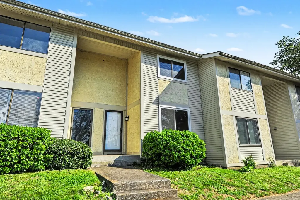 4958 Edmondson Pike Nashville TN 37211
