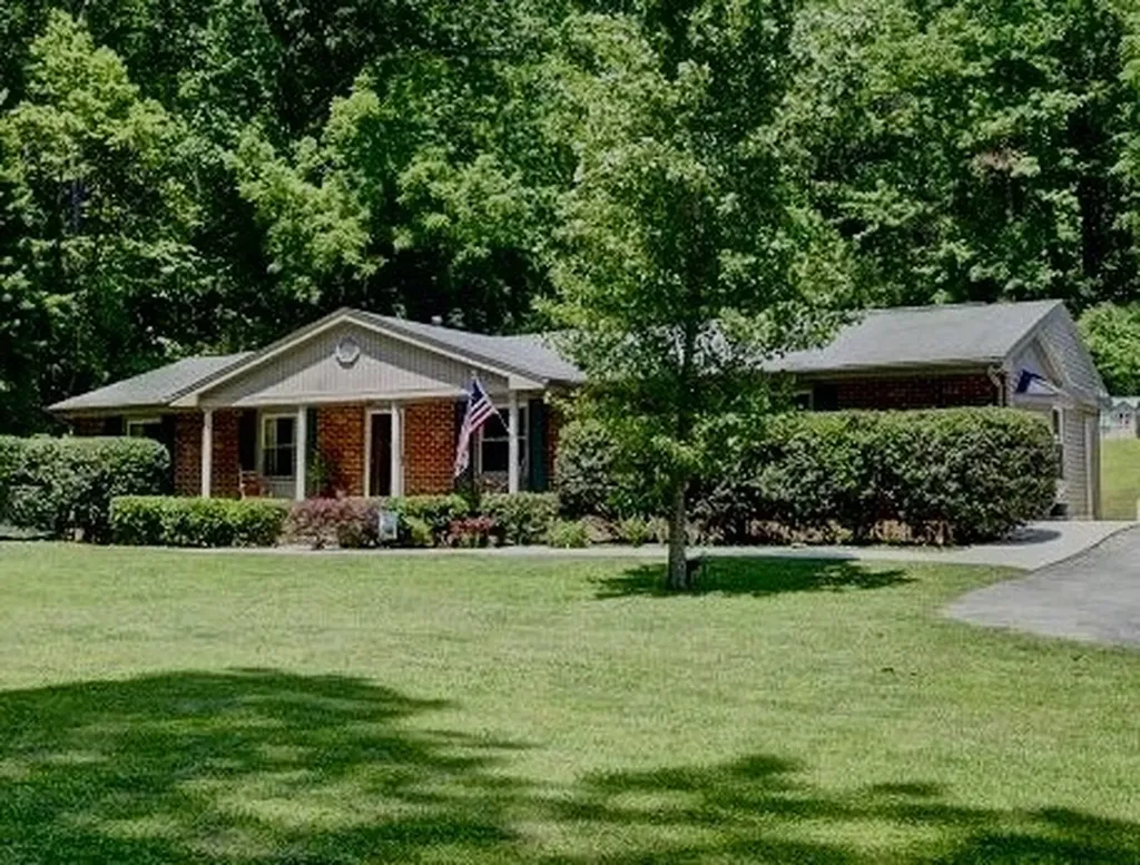 205 Park Drive Dayton TN 37321