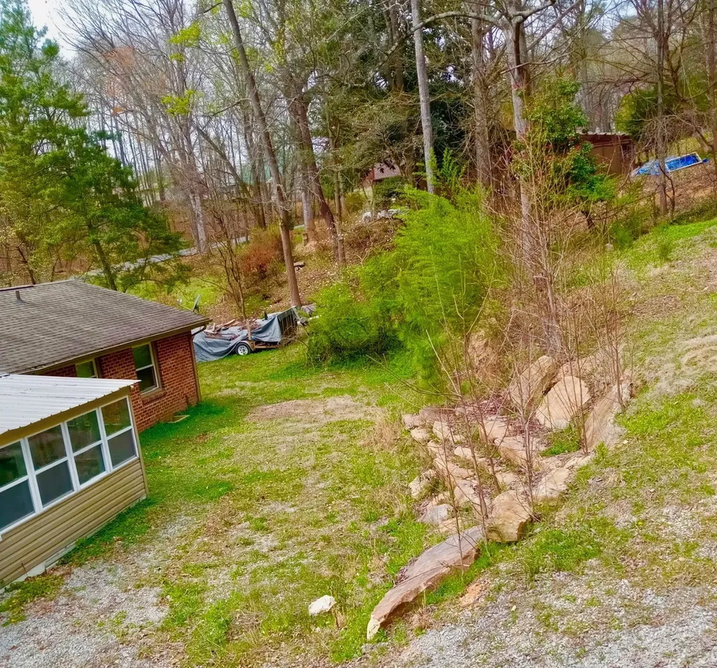 205 Park Drive Dayton TN 37321