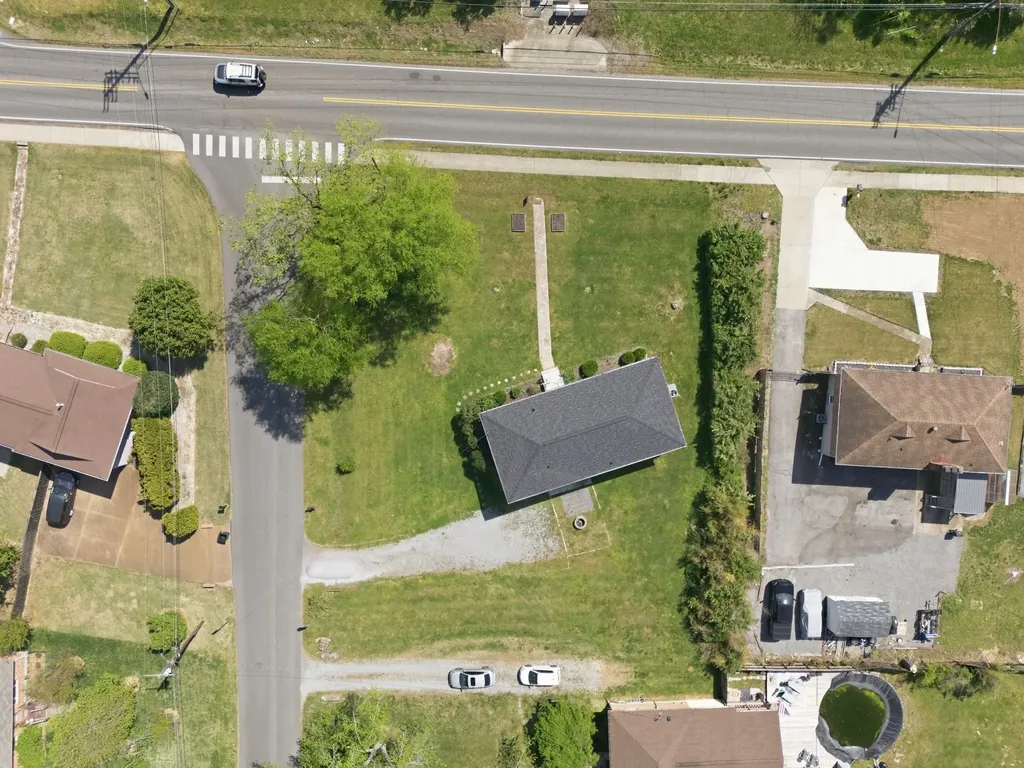 562 Walton Ferry Road Hendersonville TN 37075