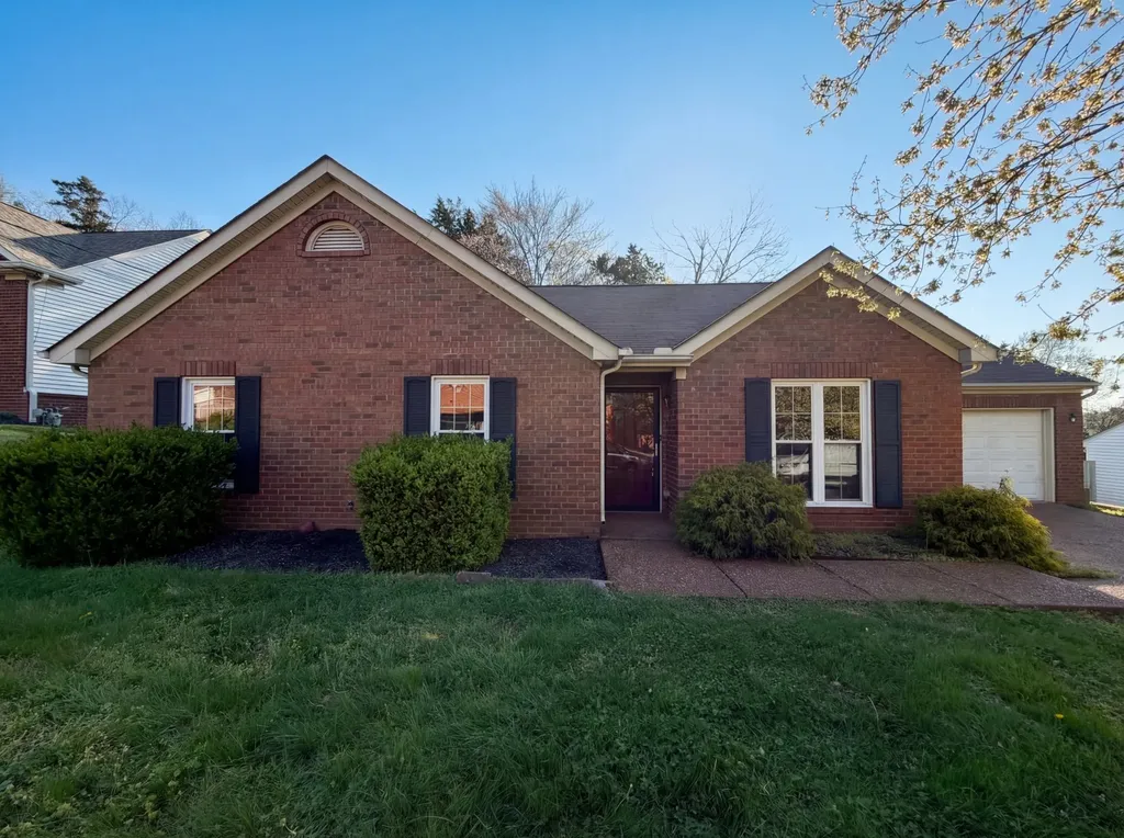 2416 Bayview Drive Nashville TN 37217