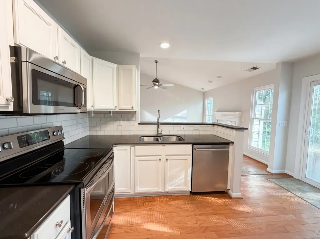 2416 Bayview Drive Nashville TN 37217