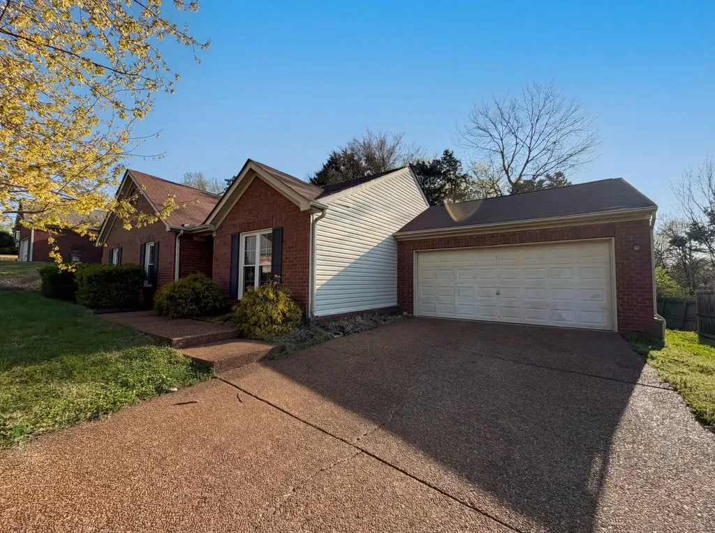 2416 Bayview Drive Nashville TN 37217
