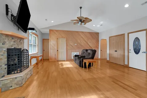 4015 Keith Springs Mountain Road Belvidere TN 37306