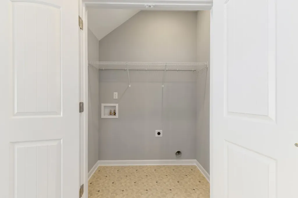 108 Stonehenge Circle Manchester TN 37355