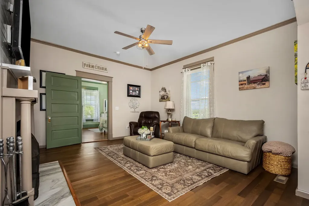 1146 Highway 64, W Shelbyville TN 37160