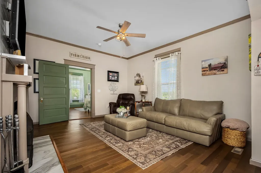 1146 Highway 64, W Shelbyville TN 37160