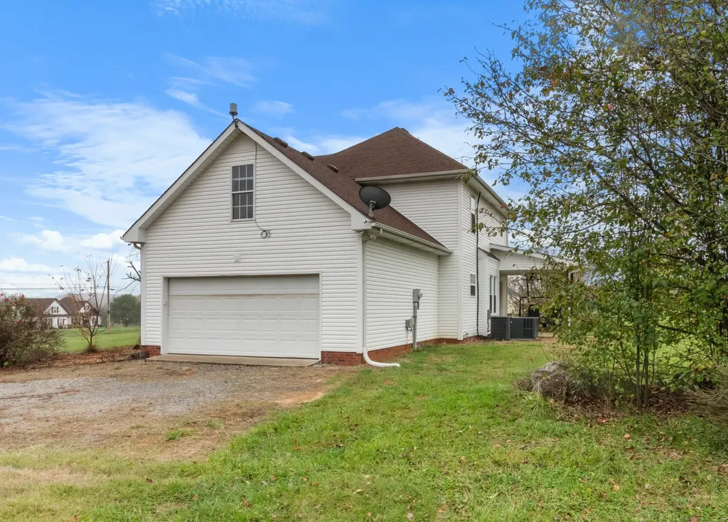 3020 Seven Mile Ferry Road Clarksville TN 37040