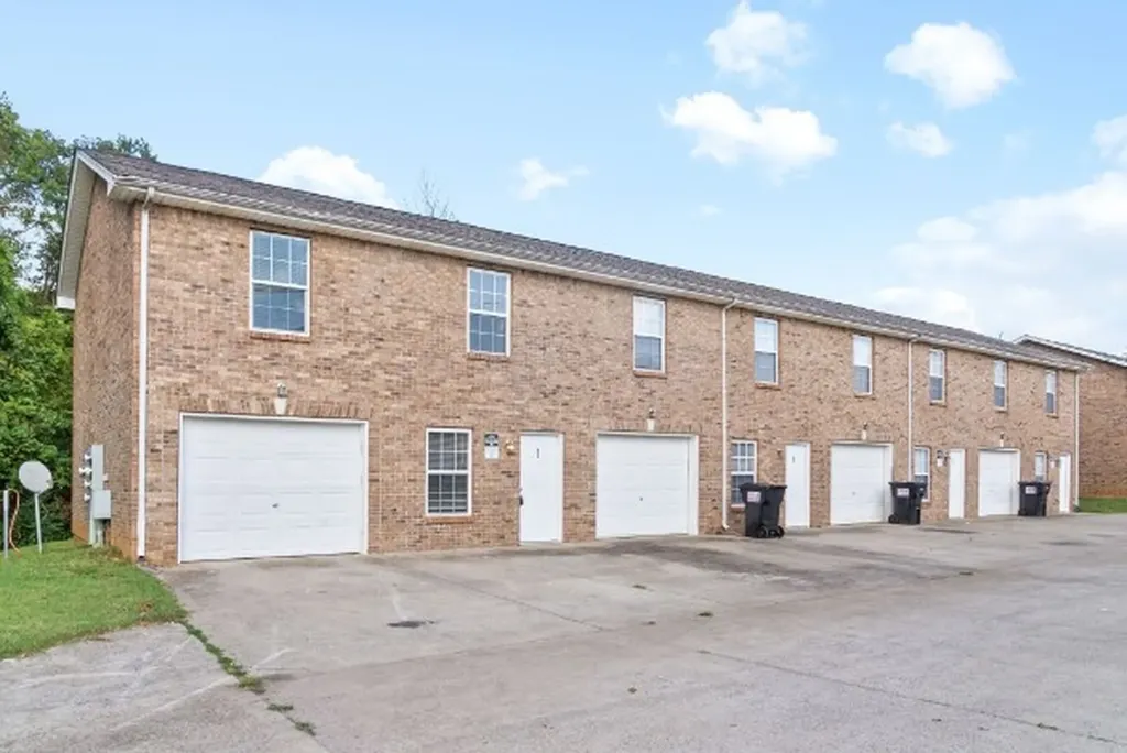 535 Lafayette Road Lot 8 Bldg B Clarksville TN 37042