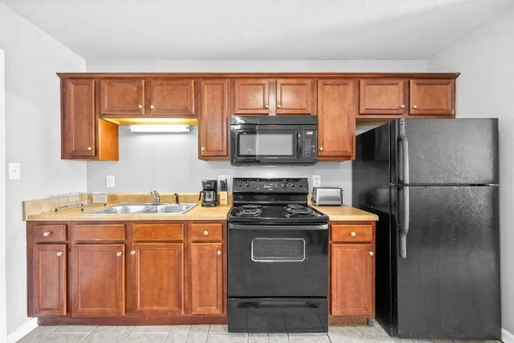 535 Lafayette Road Lot 8 Bldg B Clarksville TN 37042