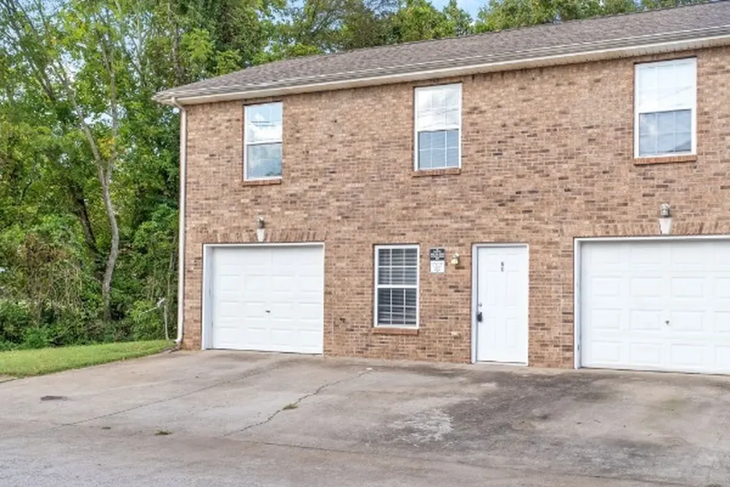 535 Lafayette Road Lot 8 Bldg B Clarksville TN 37042