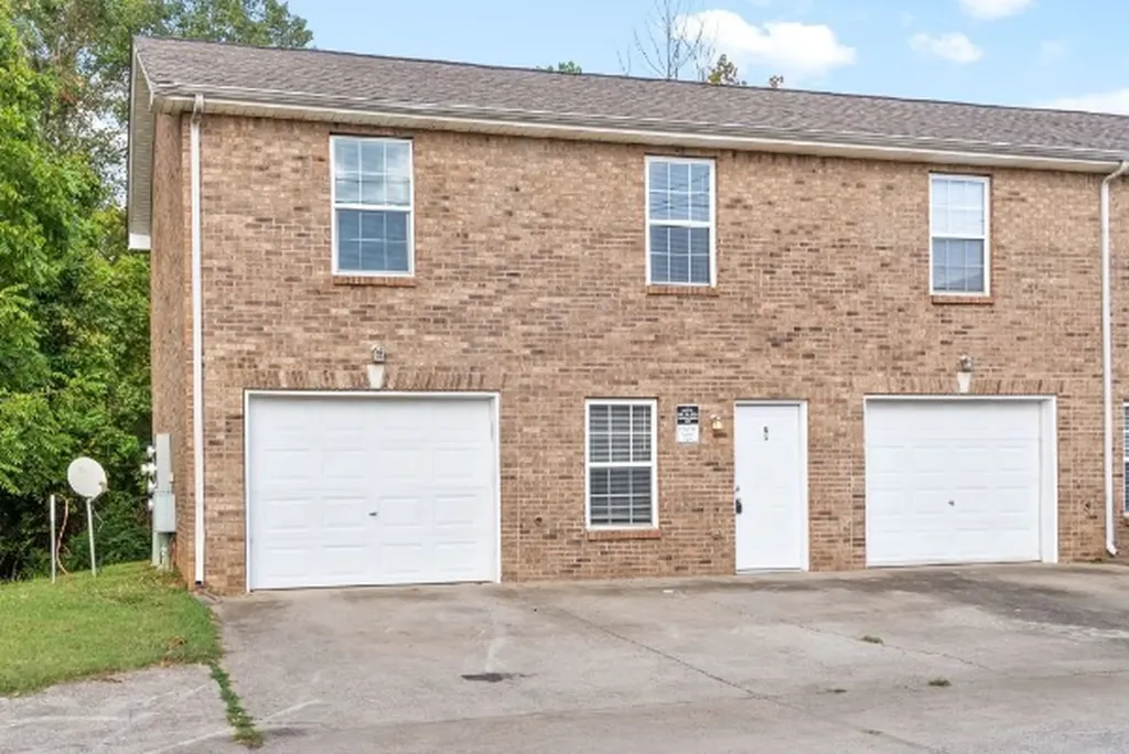 535 Lafayette Road Lot 8 Bldg B Clarksville TN 37042