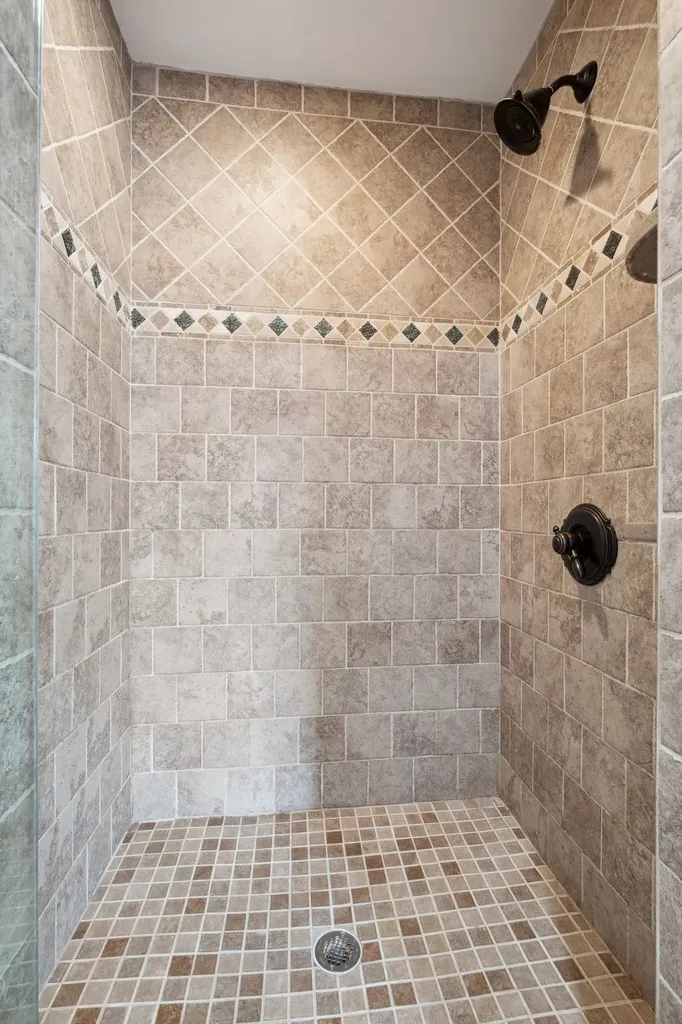 1470 Tyne Boulevard Nashville TN 37215