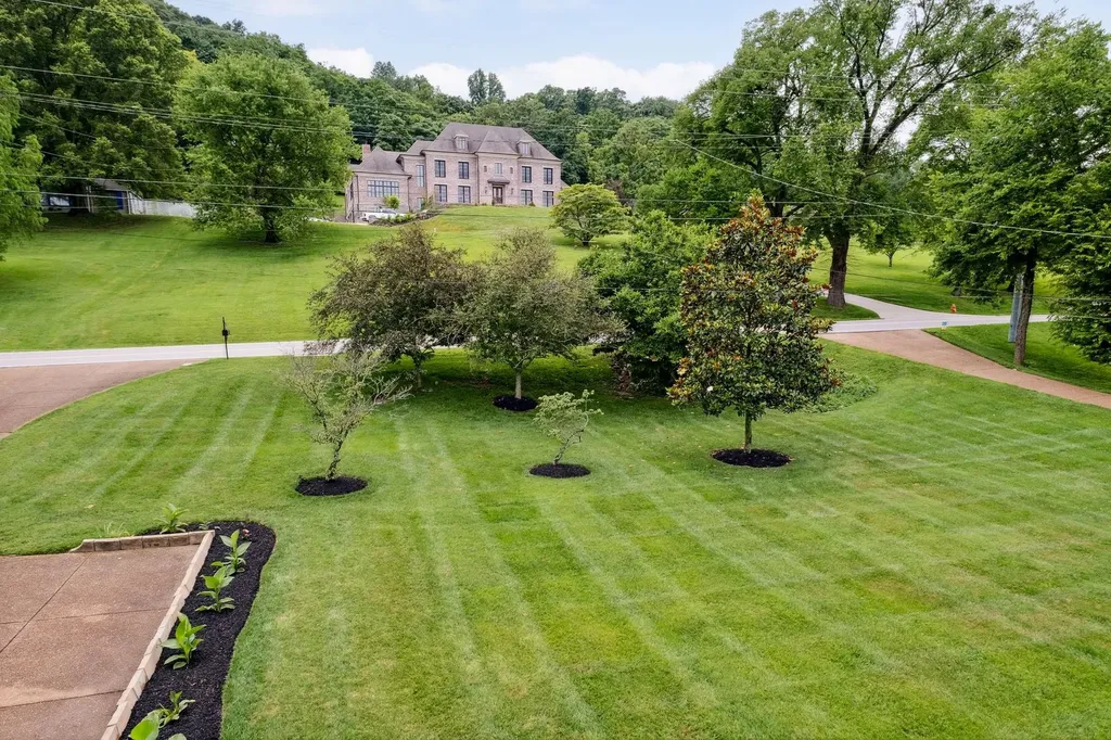 1470 Tyne Boulevard Nashville TN 37215