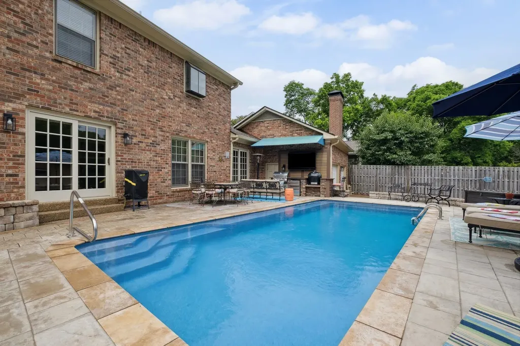 1470 Tyne Boulevard Nashville TN 37215