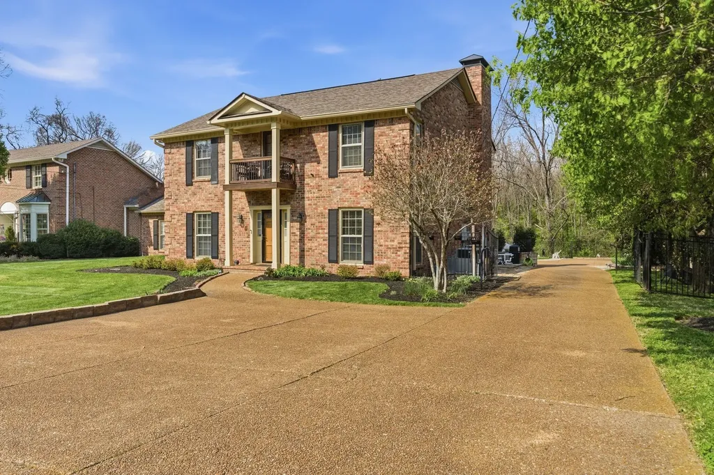 1470 Tyne Boulevard Nashville TN 37215