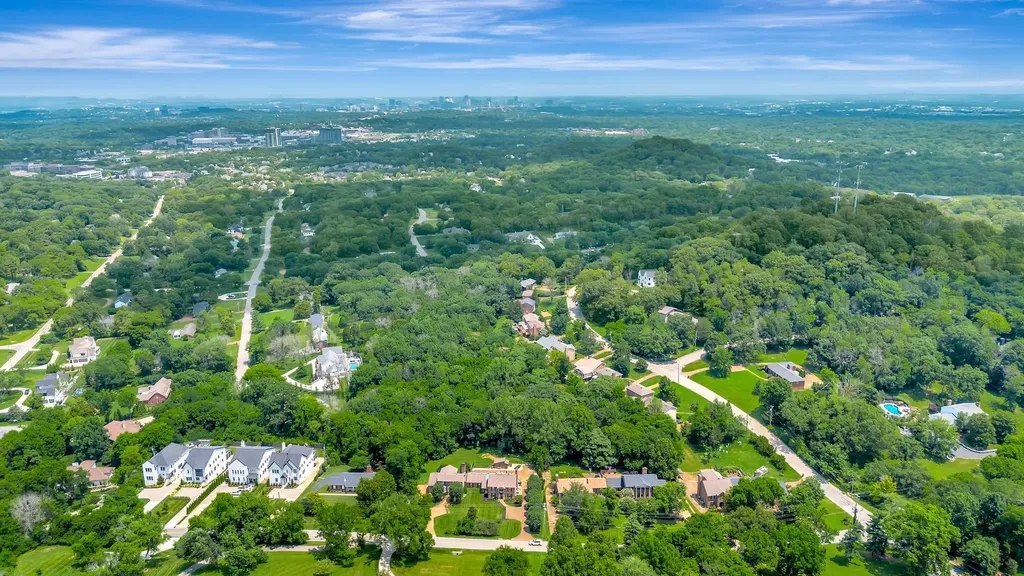 1470 Tyne Boulevard Nashville TN 37215