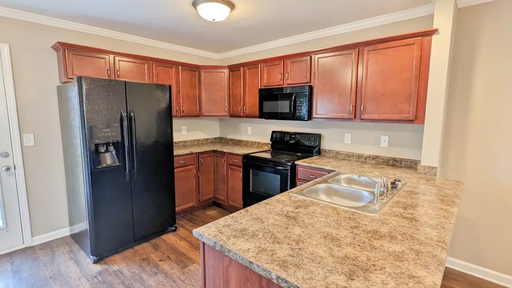 311 Sam Houston Circle Clarksville TN 37040