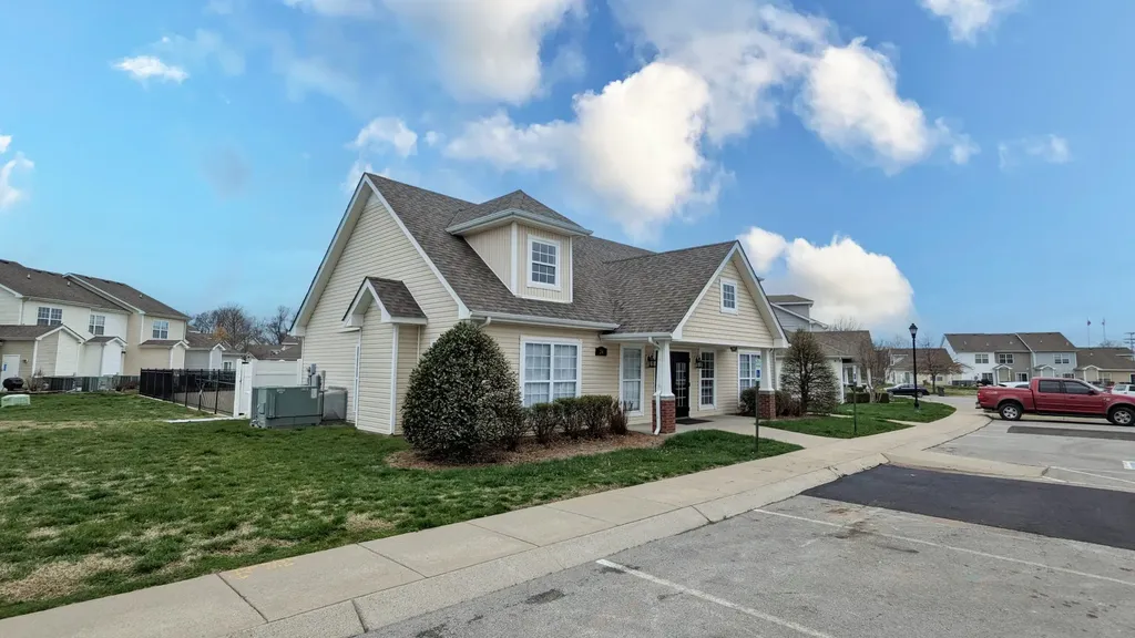 311 Sam Houston Circle Clarksville TN 37040