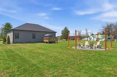 1502 Rock Bridge Road Bethpage TN 37022