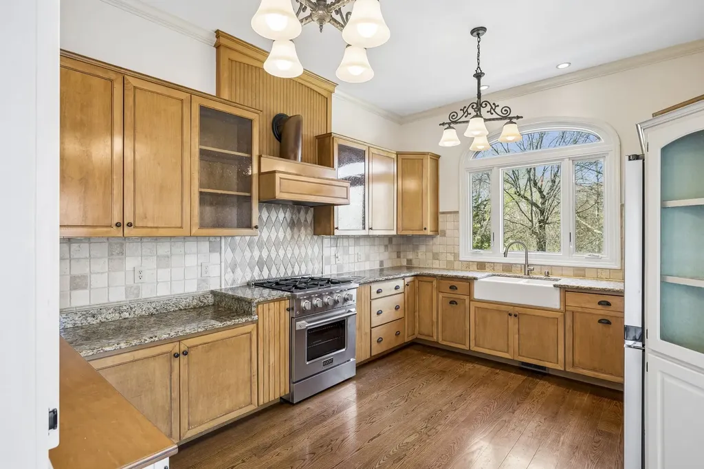 1668 Old Lewisburg Highway Columbia TN 38401