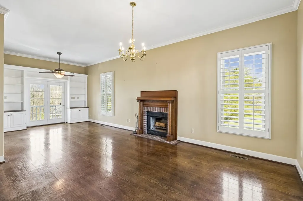1668 Old Lewisburg Highway Columbia TN 38401