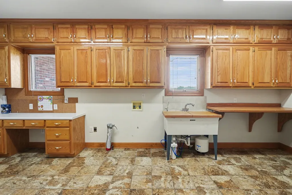11948 Betts Road Greenbrier TN 37073