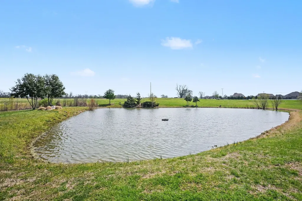 11948 Betts Road Greenbrier TN 37073
